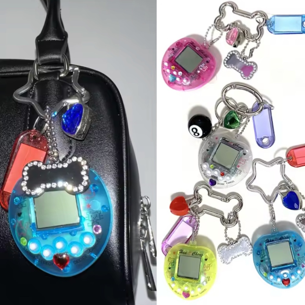 Tamag0tchi Y2k Harajuku Kawaii Keychain Star Heart Bone Charm Lock